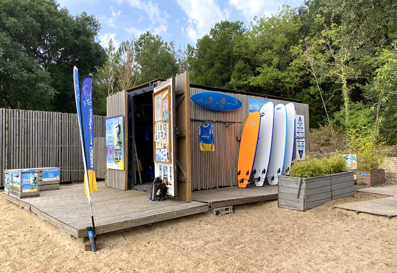 L'école de surf proche du camping à Messanges